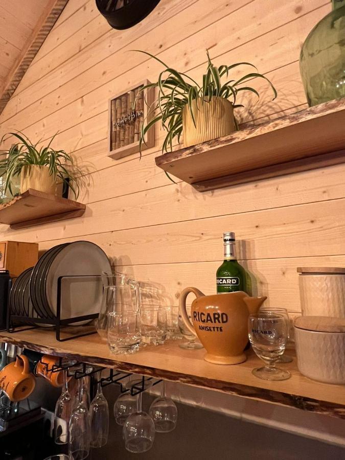 Charmante Cabane Dans Les Arbres Avec Jacuzzi Et Sauna Boismorand Ngoại thất bức ảnh